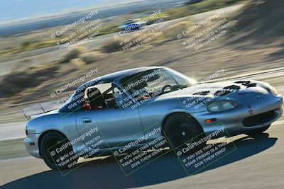 media/Dec-13-2025-Extreme Speed (Sat) [[d129ecb0b9]]/Beginner/Session 3 (Turn 5)/